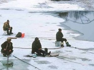 Фото: Рятувальники застерігають: через тонкий лід загинули вже 30 людей