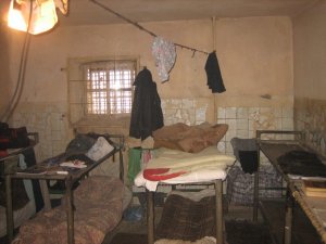 Фото: На Полтавщині в колонії №23 в’язнів тримали у холоді і без води