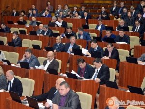 Депутатів скликають на позачергову сесію Полтавської обласної ради