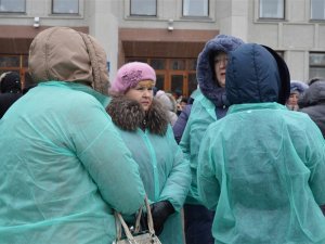 А віз і нині там: «Полтавафарм» мітингував біля Полтавської ОДА (ФОТО)