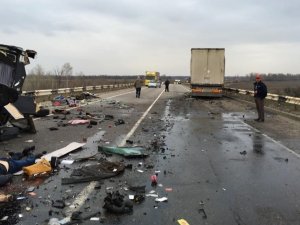 Фото: Серед постраждалих у ДТП під Лубнами – двоє дітей (ФОТО)