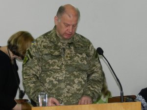 Фото: Голова та воєнком Полтавщини назвали причини недобору в контрактну армію