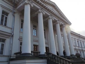 Сесію Полтавської міської ради спробували перенести (ВІДЕО)