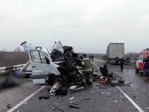 Двоє постраждалих у ДТП на Полтавщині – жінка та її дворічна донька із Києва