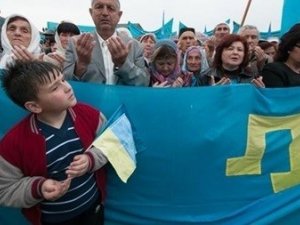 Фото: У школах України вивчатимуть кримськотатарську літературу