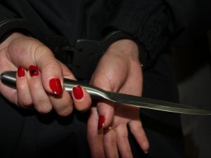Фото: На Полтавщині жінка порізала свого співмешканця
