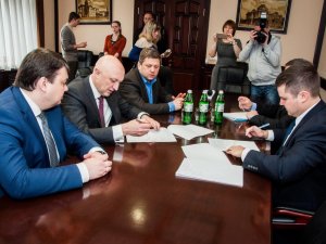 Фото: Полтавська ОДА та ПАТ «Укргазвидобування» підписали меморандум про співпрацю