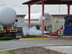 Фото: У Полтаві закрили незаконну газову АЗС