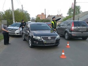 Фото: У Полтаві на Сакко збили школярку (ФОТО)