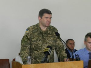 Голова Полтавщини «вчив» працівників військкоматів працювати через провал призову