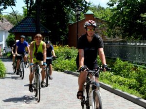 Фото: Не всі учасники велопробігу «Вишиваний Шлях» доїхали з Харкова до Полтави (ФОТО)