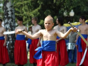 Козаки та вистріли з гармат – відзначили річницю Полтавської битви (ФОТО, ВІДЕО)