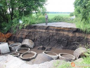 Фото: Чорнухинський район отримає 10 мільйонів на подолання наслідків стихії