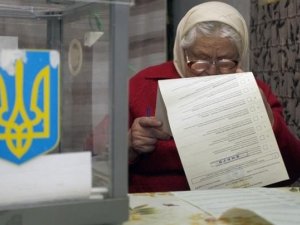 БПП, «Батьківщина» та «Народний фронт» мають по 216 представників у ДВК в 151 окрузі