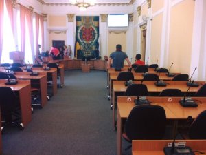 Фото: У Полтавській міській раді встановили електронну систему для голосування