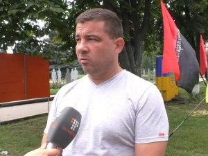 Екс-лідера «Правого сектору» Полтавщини оголосили в міжнародний розшук