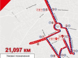 Фото: У Полтаві перекриють рух центром під час напівмарафону