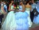 Фото: Фоторепортаж. У Полтаві проходить парад наречених