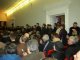 Фото: У Полтаві бажаючі потрапити на зустріч з Тягнибоком не вміщались у зал