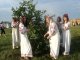 Фото: На Івана Купала під Полтавою жінка-лікар виграла 15 "соток" землі