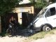 Фото: У Полтаві автомобіль привалило стовпом