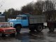 Фото: У Полтаві ЗІЛ врізався в легковик: в результаті – тягнучка більше години