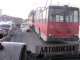Фото: У Полтаві «роги» тролейбуса розбили автобус