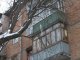 Фото: У Полтаві небезпечно ходити вулицями через бурульки (фото)