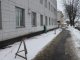 Фото: У Полтаві небезпечно ходити вулицями через бурульки (фото)