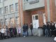 Фото: Школярі з Полтави добились, аби їхньому вчителю дали автомобіль