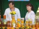 Фото: Полтавці смакували мед та напій козаків - фоторепортаж