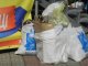 Фото: У Полтаві учасники пробігу наввипередки збирали сміття  після концерту (фото)
