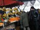 Фото: Перед Новим роком у Полтаві черги за ананасами: ціни на продукти