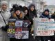 Фото: Полтавські зоозахисники протестували біля міськради (+фото)