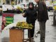 Фото: Чоловіки зичать полтавкам на 8 Березня кохання, а жінки хочуть його кожного дня. Фоторепортаж