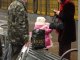 Фото: Чоловіки зичать полтавкам на 8 Березня кохання, а жінки хочуть його кожного дня. Фоторепортаж