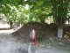 Фото: У Полтаві ремонтують тепломережі: котловани вже встигли засипати сміттям (фотофакт)
