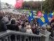 Фото: Нардеп Каплін проголошував промову на плечах мітингувальників (фото)