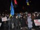 Фото: Євромайдан у Полтаві: півтори тисячі людей гріються чаєм та скандуванням гасел