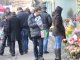 Фото: Полтава у переддень 8 Березня: чоловіки розкуповують квіти (фото)