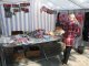 Фото: На шкільному ринку Полтави скуповують товари з національною символікою