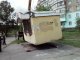 Фото: У Полтаві комунальні служби демонтували хлібний кіоск