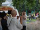 Фото: Полтавці зустріли День Конституції під проливним дощем (ФОТО)