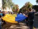 Фото: Величезні синьо-жовті прапори розгорнули в різних куточках Полтавщини (фото)
