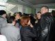 Фото: Натовп біля Полтавської міської ради – черга із представників виборчих комісій (оновлено, фото)