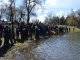 Фото: У полтавський дендропарк повернули лебедів (ФОТО)