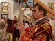 Фото: На Великдень полтавці зібралися на божественну літургію та освятили паски (ФОТО)
