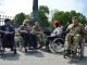 Фото: Влада на візках: у Полтаві депутати перевірили на собі доступність міста для людей з інвалідністю