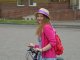 Фото: По Полтаві на велосипедах їздили дівчата у сукнях та капелюшках (фото)